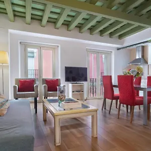 Apartamento Amplio Piso En El Corazon De, Sevilla