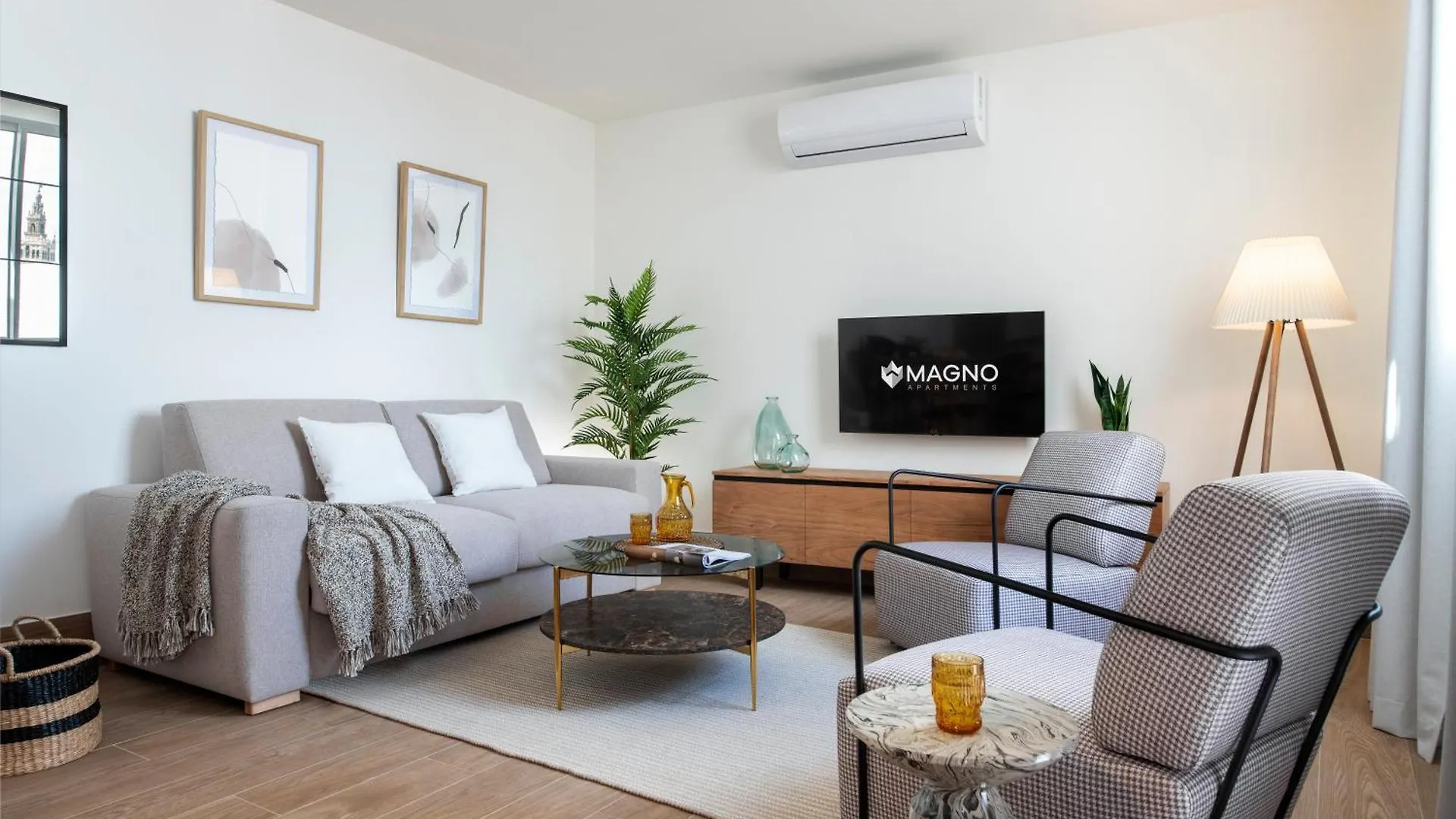 Magno Apartments Almansa Séville